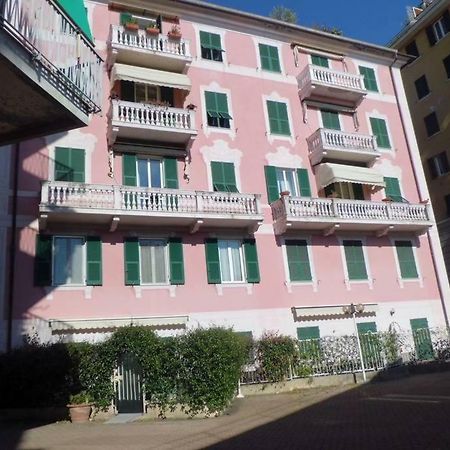 Davanti Al Mare E Al Parco Apartment Rapallo Exterior photo